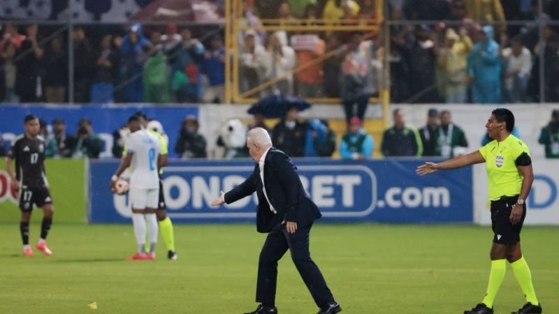 Concacaf impone sanciones a la selección hondureña y abre una investigación contra Javier “El Vasco” Aguirre.