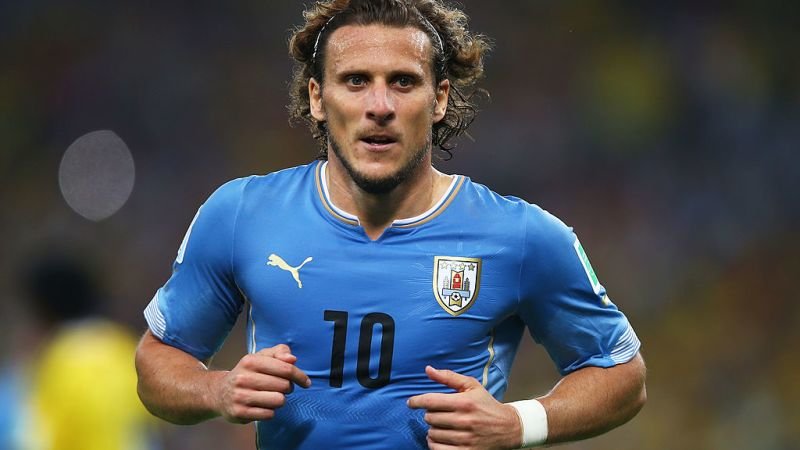 Diego Forlán, el exfutbolista, se lanzará al circuito profesional de tenis.