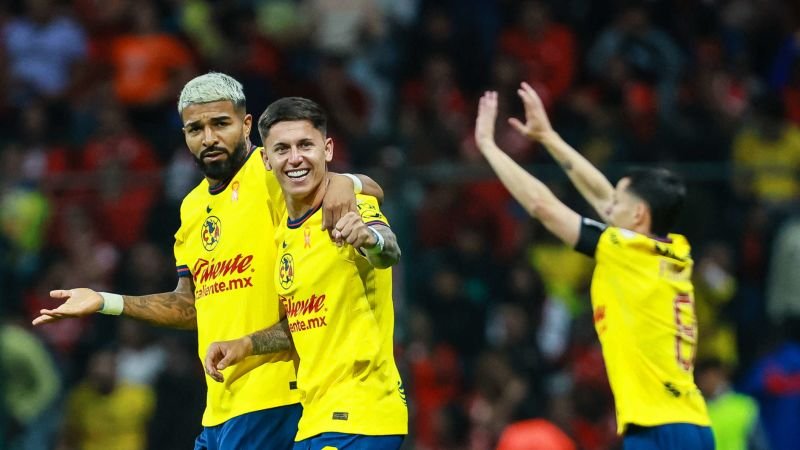 El América avanza a las semifinales en su búsqueda del tricampeonato en México