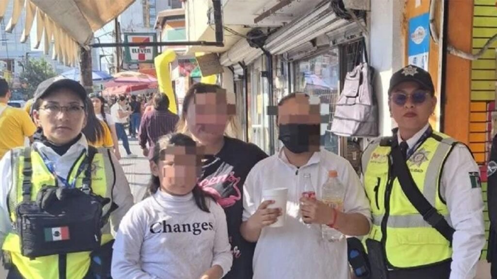 Niñas desparecen mientras acompañan a su mamá en las compras navideñas