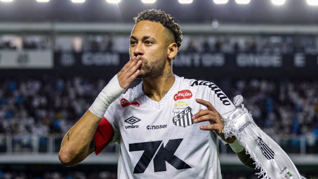 Neymar extiende su contrato con Santos hasta 2026