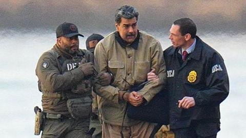 ‘Soy un prisionero de guerra’: Maduro se declara inocente en Nueva York mientras Delcy Rodríguez asume como presidenta interina de Venezuela