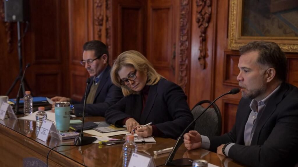 María Eugenia Campos evalúa los progresos del Pacto por el Desarrollo y la Prosperidad