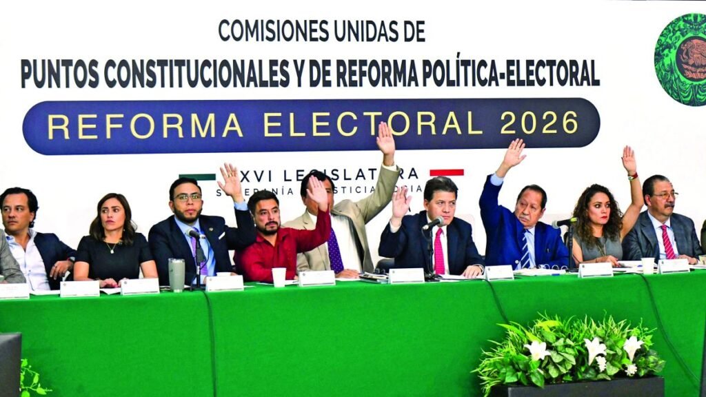 Reforma electoral avanza en comisiones, pero carece de apoyo para el pleno