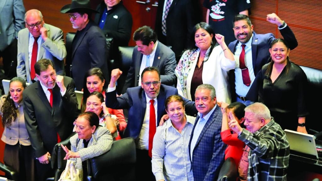 Grecia Quiroz menospreciada; morenistas respaldan a Morón