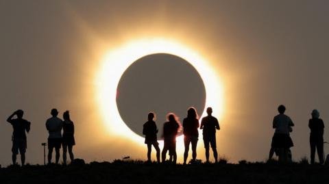 El asombroso eclipse solar total visible en varias regiones de Europa