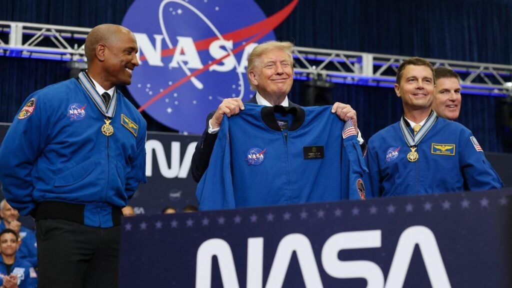 Trump revela el lanzamiento de la Academia Espacial estadounidense