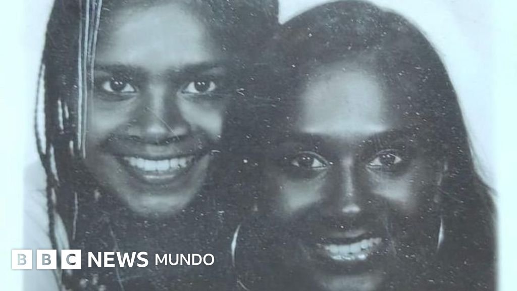 Después de diez años de amistad, un análisis de ADN descubrió que eran hermanas.